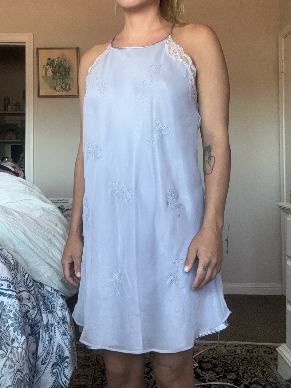 Dress - Picture 2 of 8